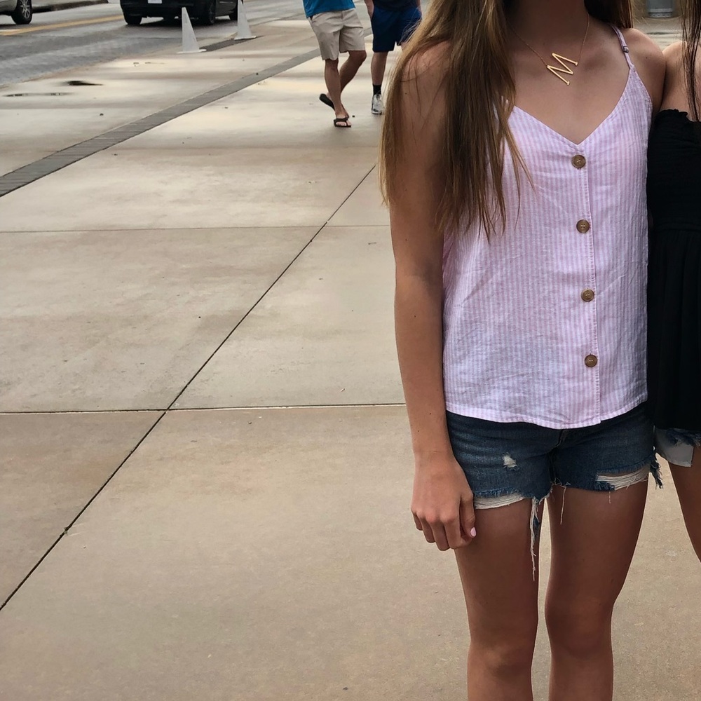 Adorable pink and white striped top!!
